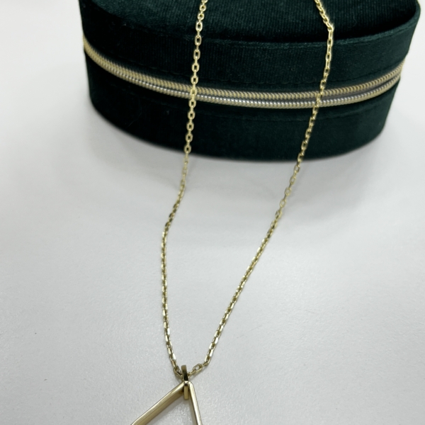 Xuping Triangle Kolye