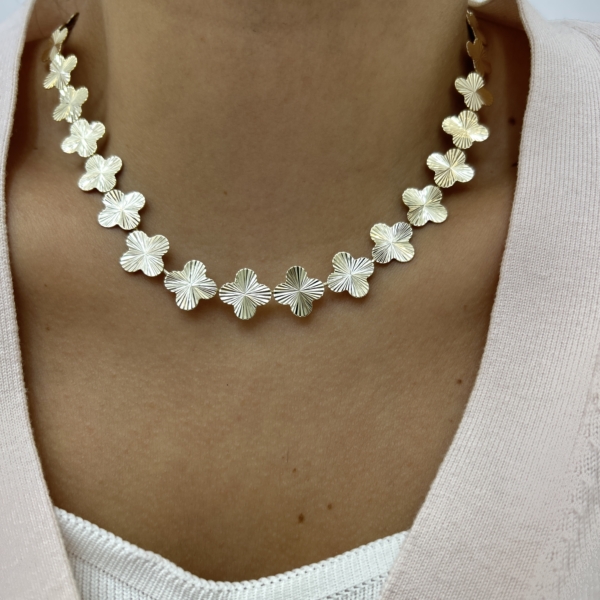 Yonca Sıralı Vip Kolye